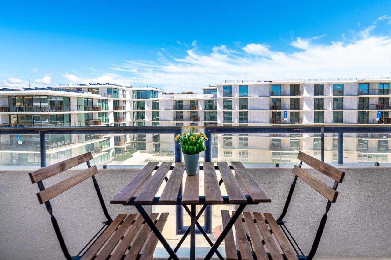 Beachfront Apartment In Armacao Armação de Pêra Zewnętrze zdjęcie