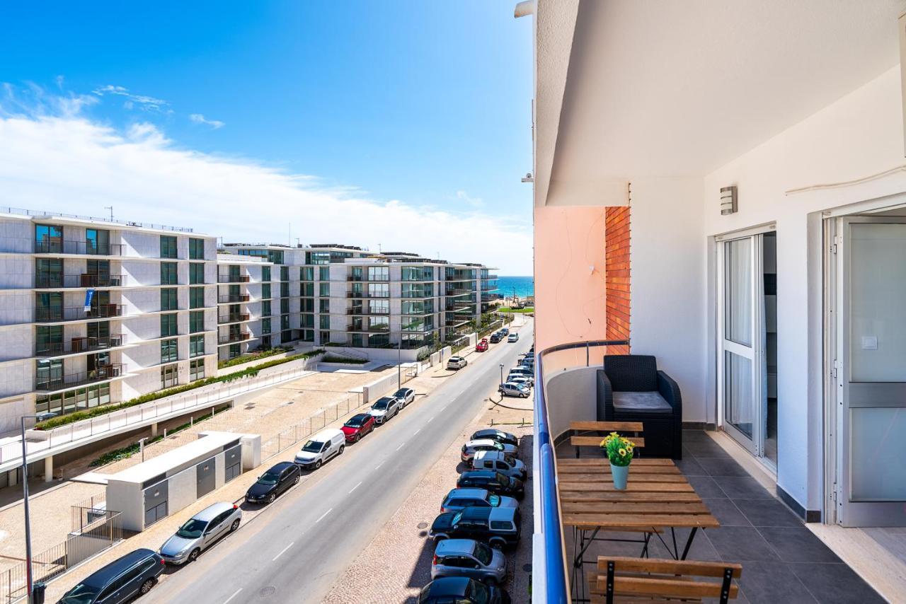 Beachfront Apartment In Armacao Armação de Pêra Zewnętrze zdjęcie